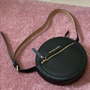 Micheal Kors belt bag